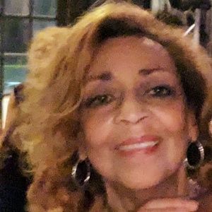 Meet your Posher, Charelle